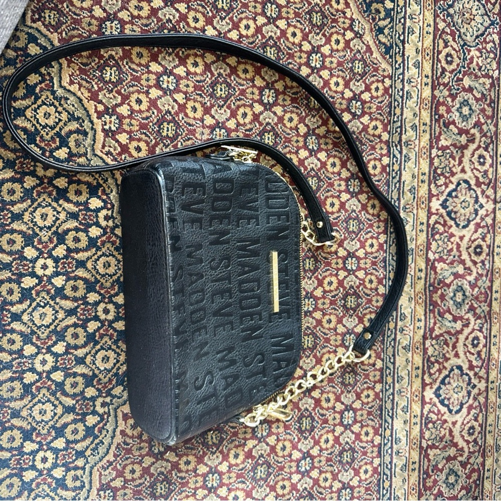 Steve Madden Black Crossbody Bag with Gold Chain